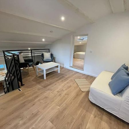 Duplex Sous Les Toits Apartment Рие Екстериор снимка